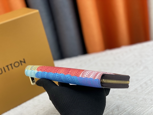 LVコピーウォレット内部構造